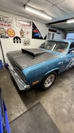 1970-1972 Plymouth Duster One Piece 4" Hemi Fiberglass Hoods, Also Fits 1971 (Bolt-On Heavy Duty) - Image 2